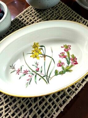 Vintage Spode Stafford Flowers 11.5" Oval Baker Dish, Narcissus & Crowea England